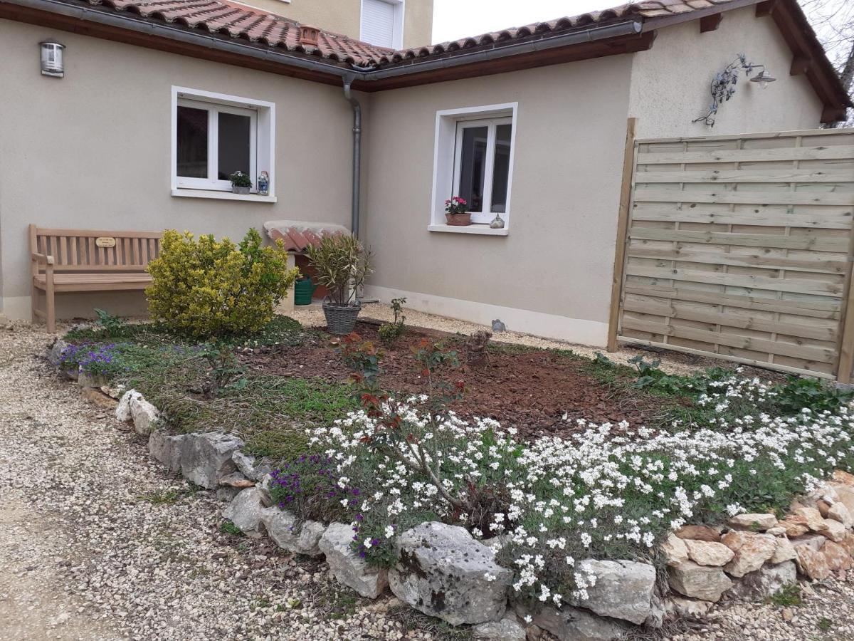 Bed and Breakfast Repos Chez Margot Fajoles Exterior foto